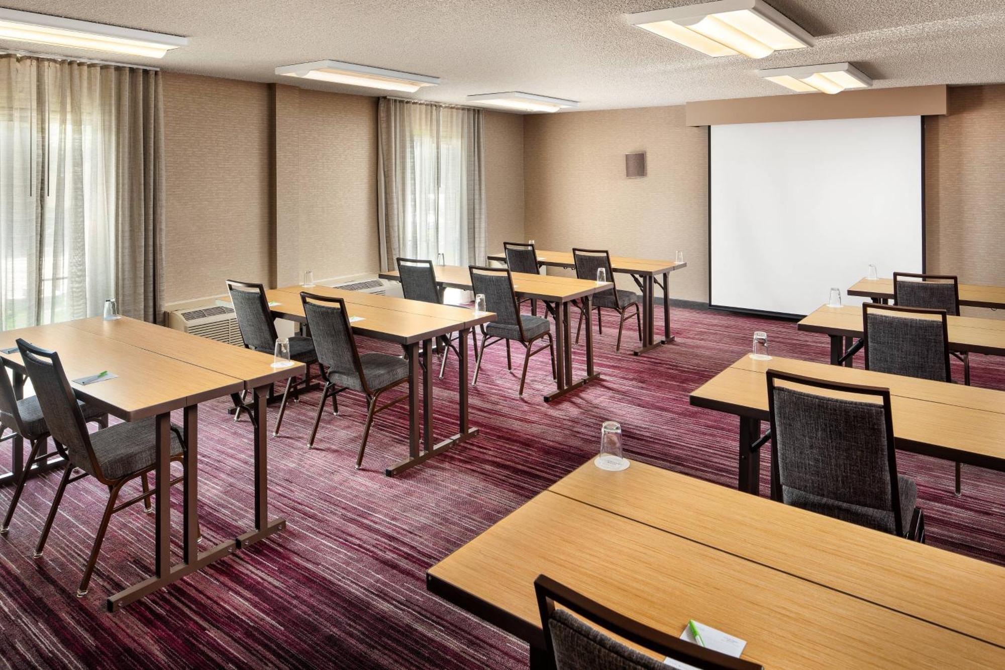 מלון Courtyard Anaheim בואנה פארק מראה חיצוני תמונה