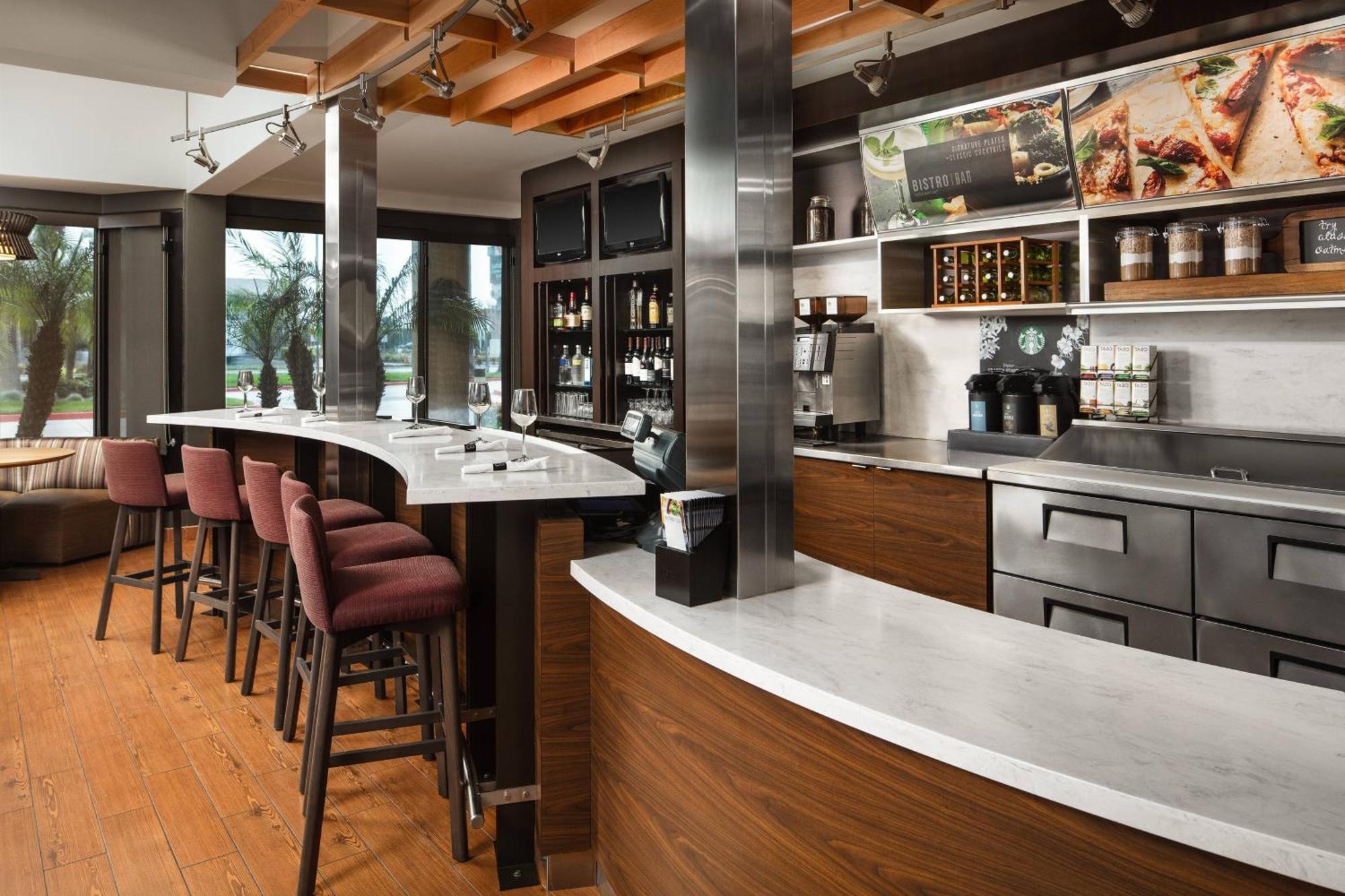 מלון Courtyard Anaheim בואנה פארק מראה חיצוני תמונה