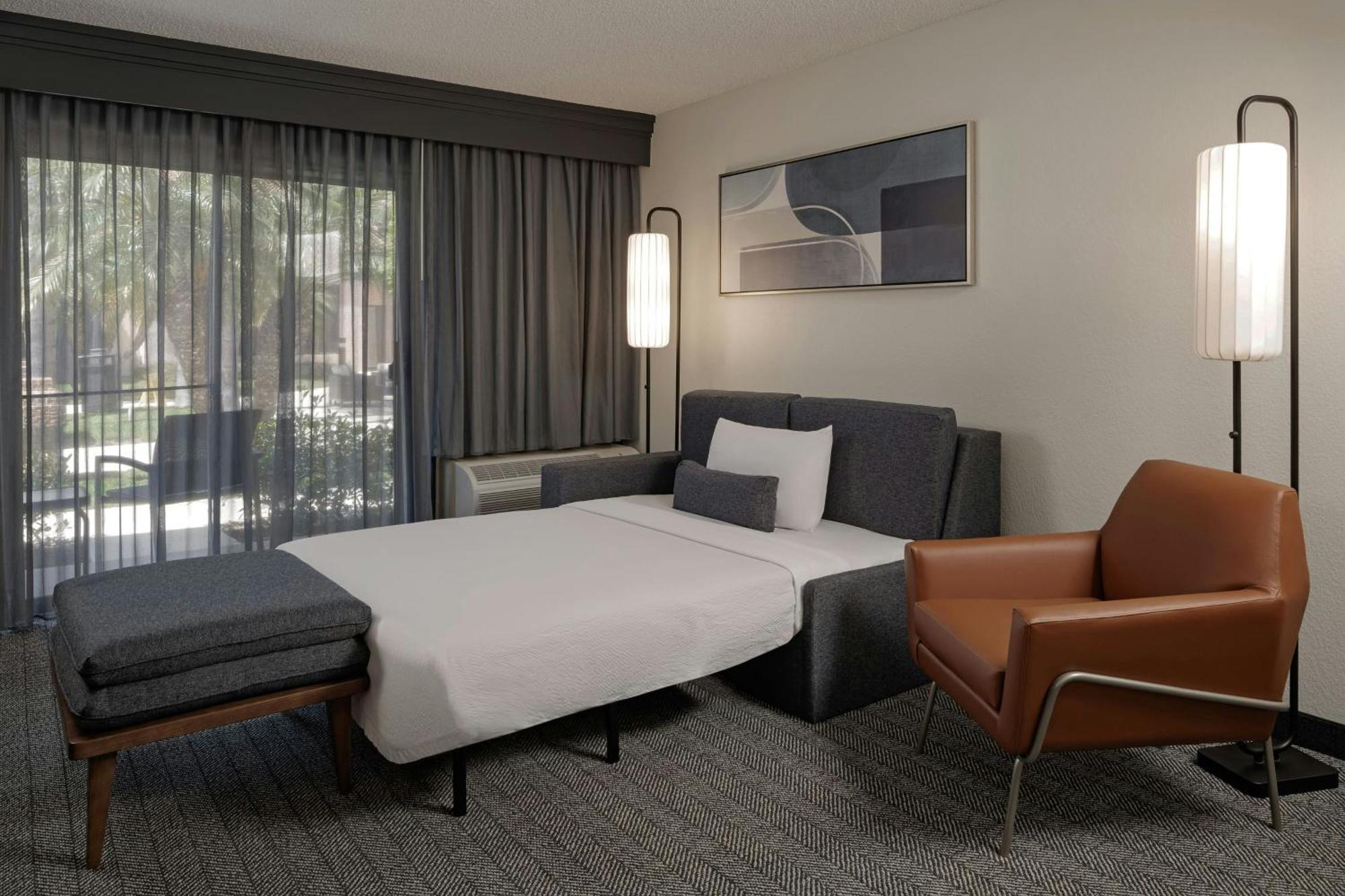 מלון Courtyard Anaheim בואנה פארק מראה חיצוני תמונה