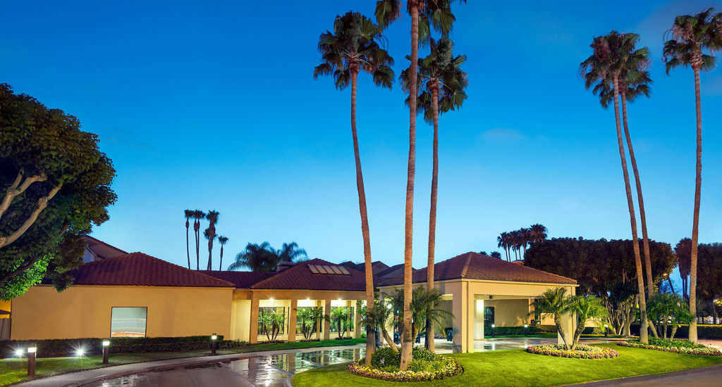 מלון Courtyard Anaheim בואנה פארק מראה חיצוני תמונה